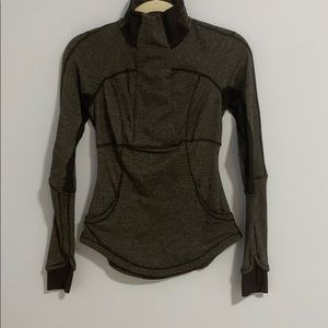 Lululemon fitted half/quarter zip